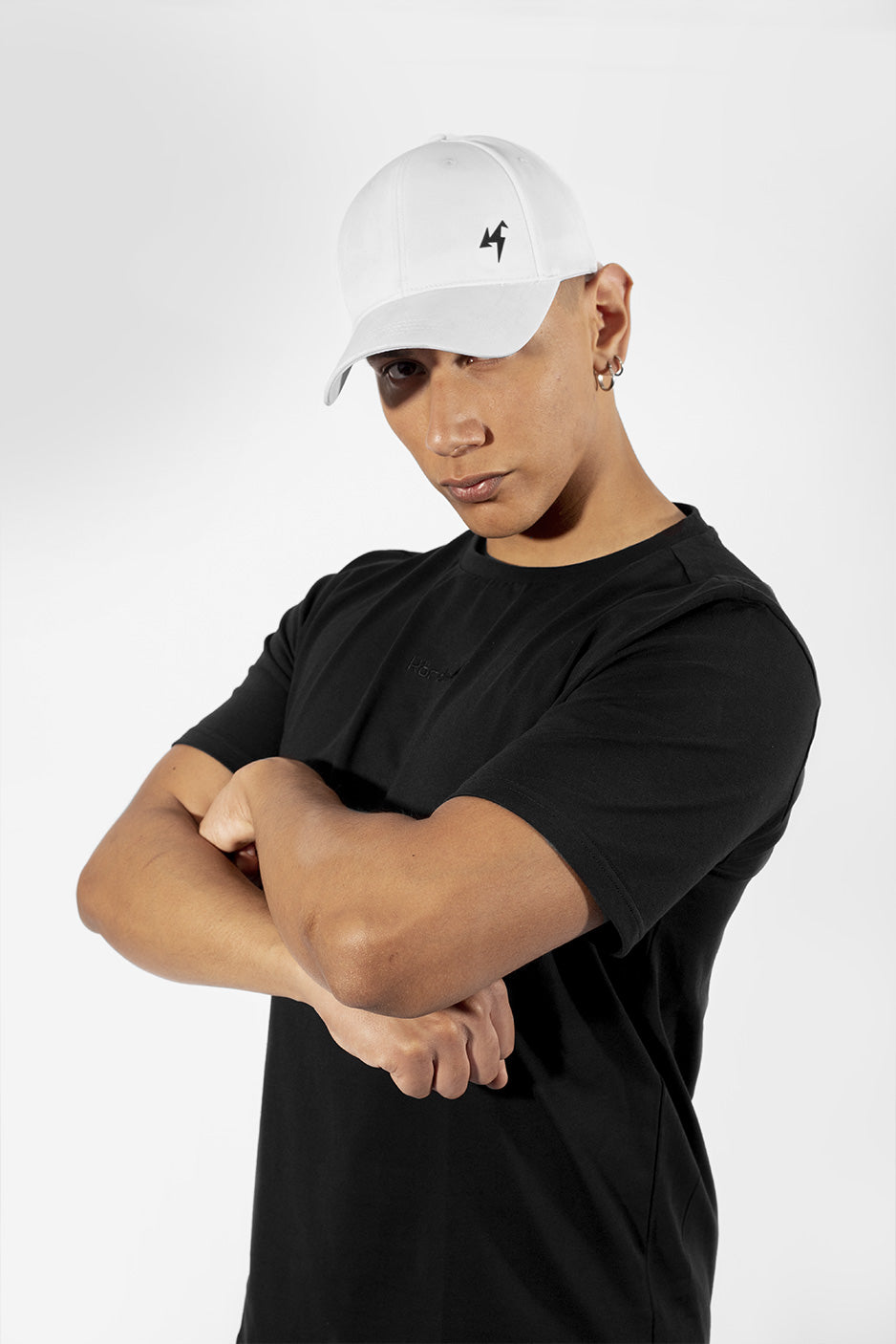 Urban White Cap – Lightweight Sports & Lifestyle Hat